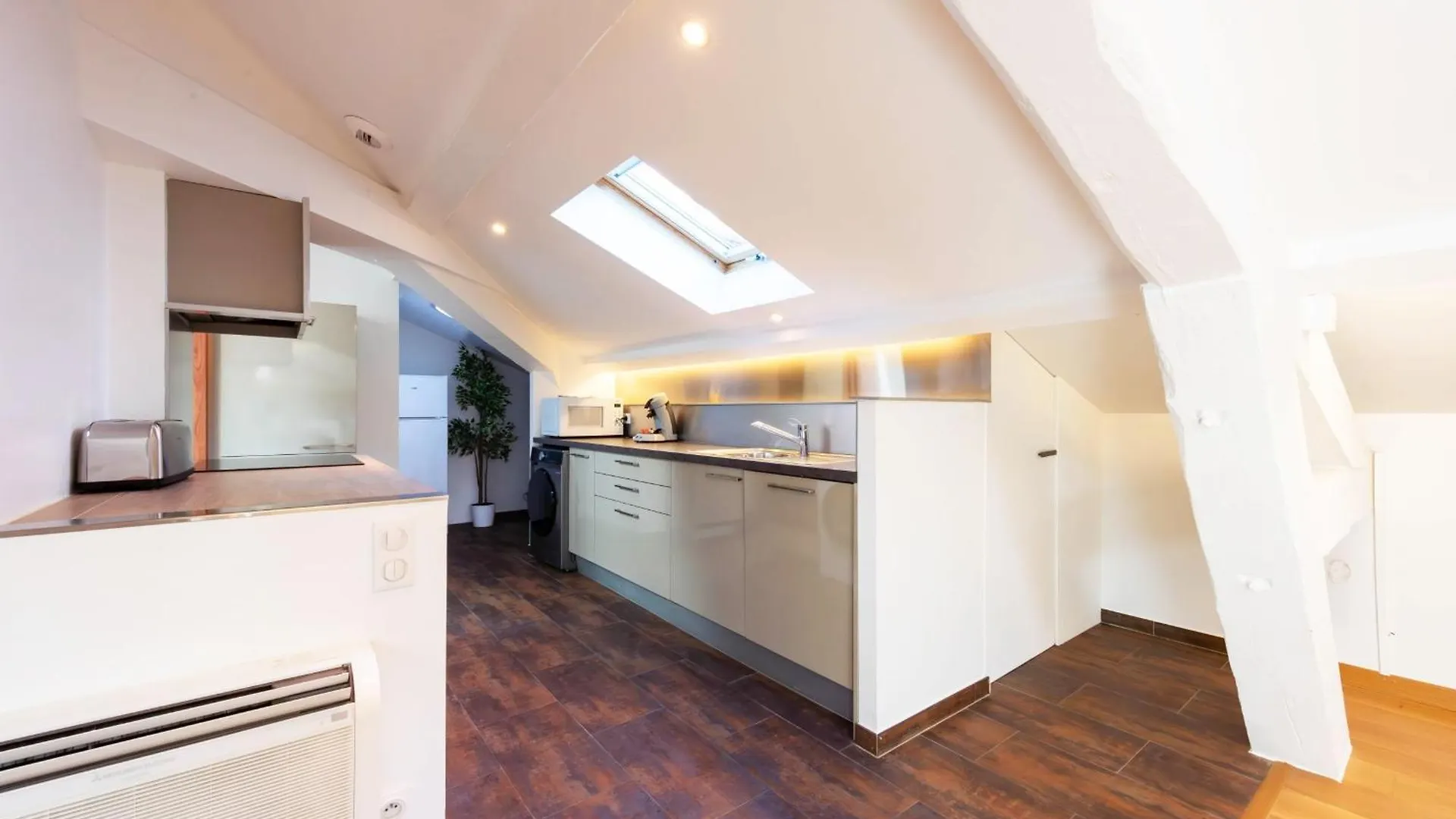 Luxurious Studioloft 3 Minutes From La Croisette Cannes
