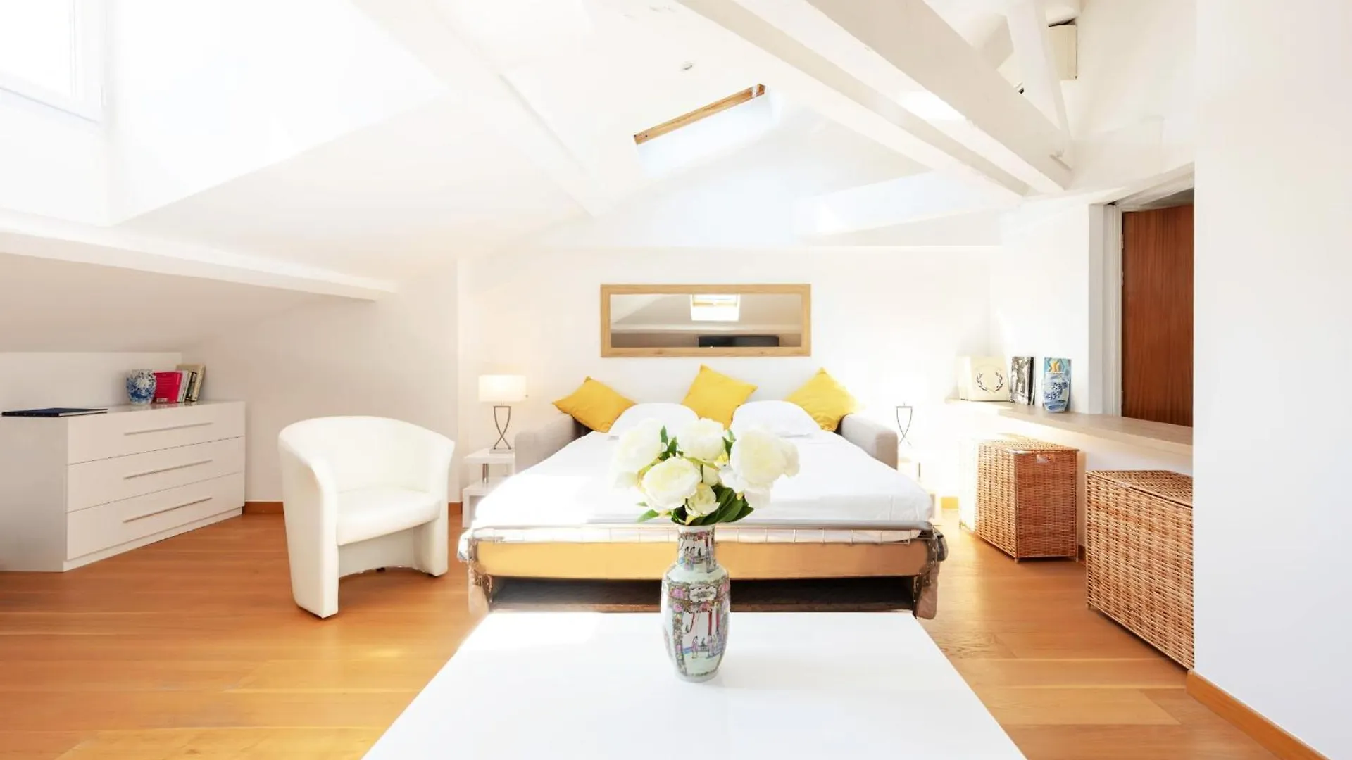Luxurious Studioloft 3 Minutes From La Croisette Cannes 0*,